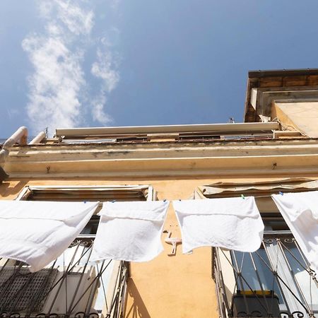 Laribiancos Cagliari Centro Storico Apartment Luaran gambar