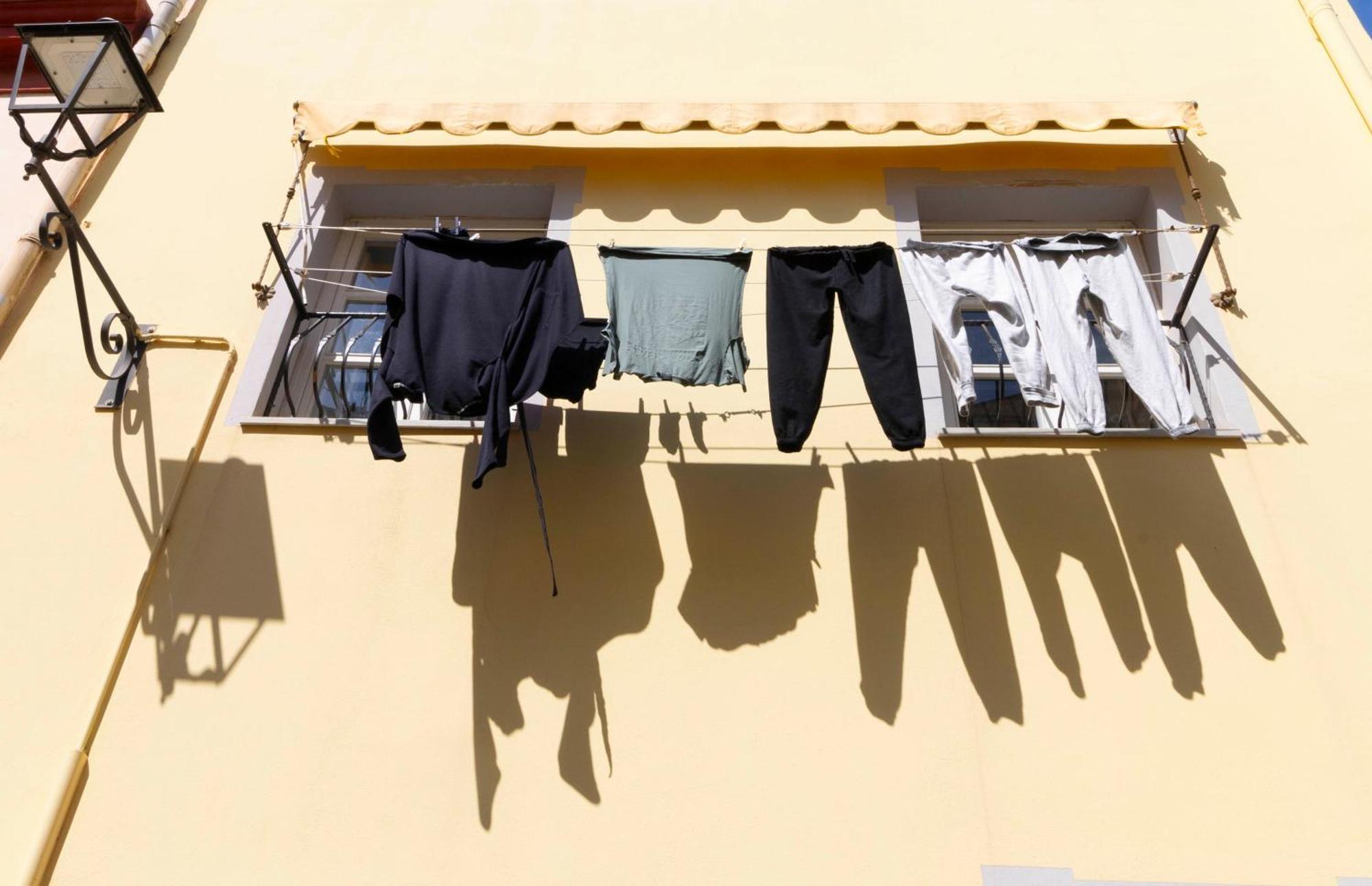 Laribiancos Cagliari Centro Storico Apartment Luaran gambar