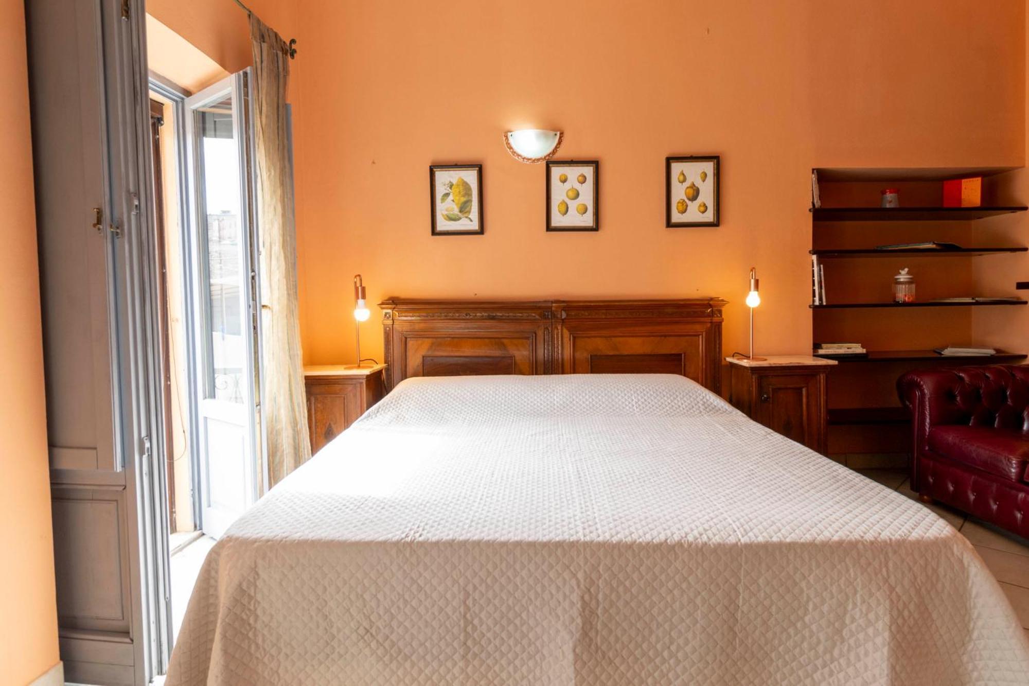 Laribiancos Cagliari Centro Storico Apartment Luaran gambar